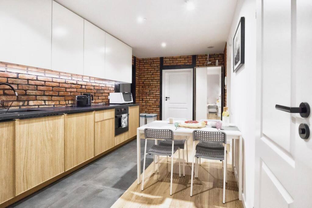 Archirent Apartament Warynskiego Gdańsk Exteriör bild